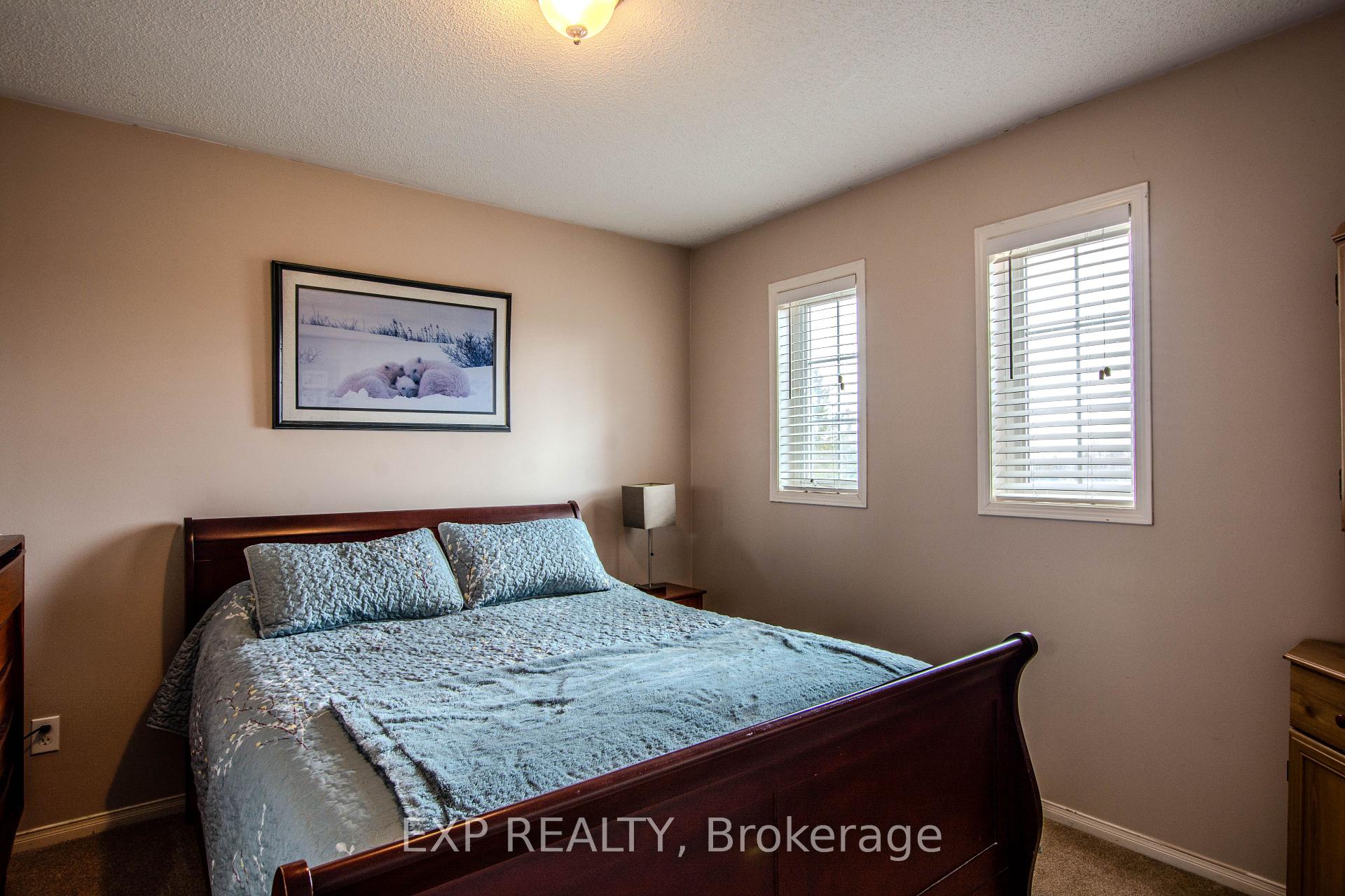 Photo 23 of 228 Mapleton Avenue S, Barrie, Holly — HOMEH