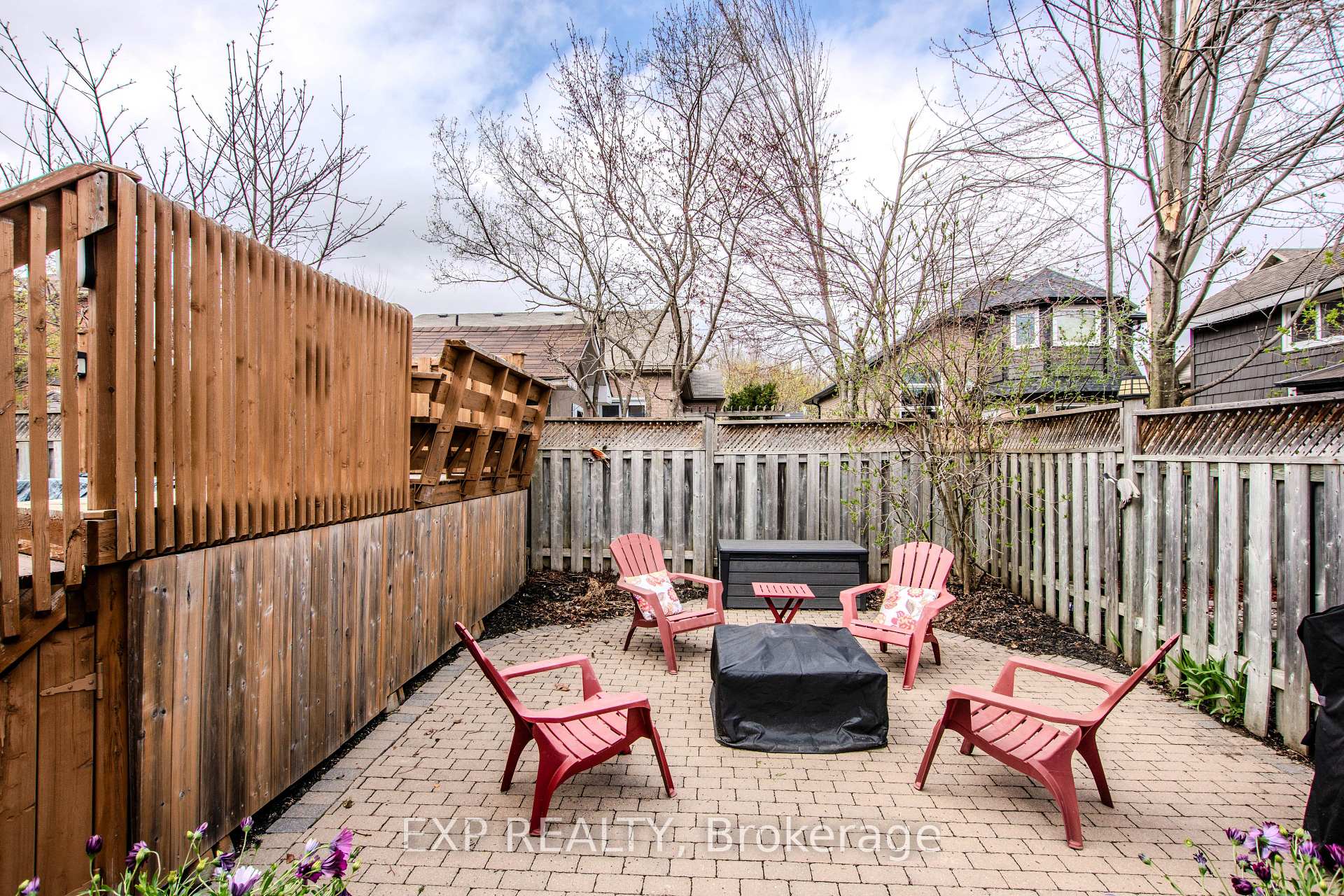 Photo 39 of 228 Mapleton Avenue S, Barrie, Holly — HOMEH