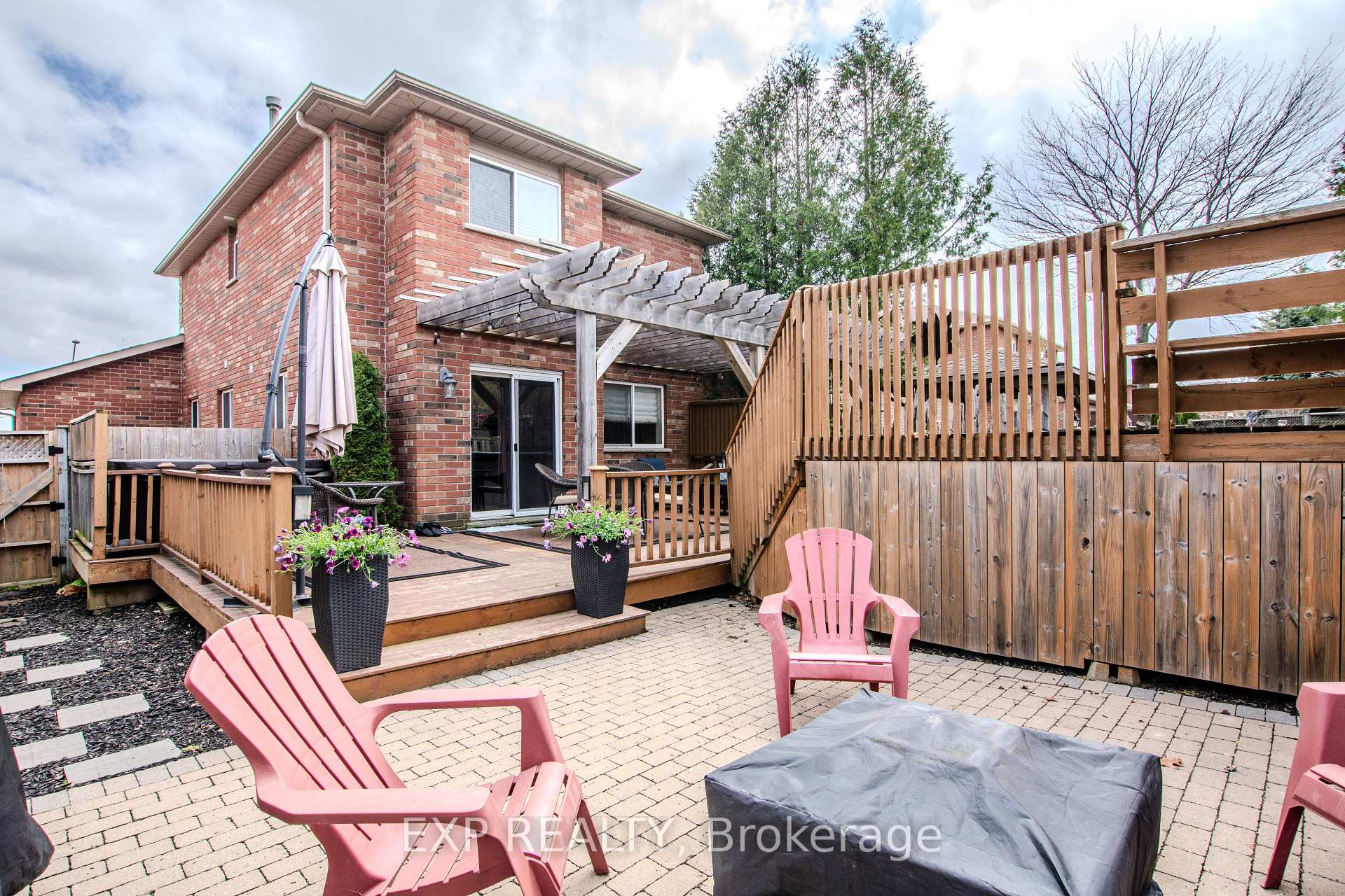 Photo 41 of 228 Mapleton Avenue S, Barrie, Holly — HOMEH
