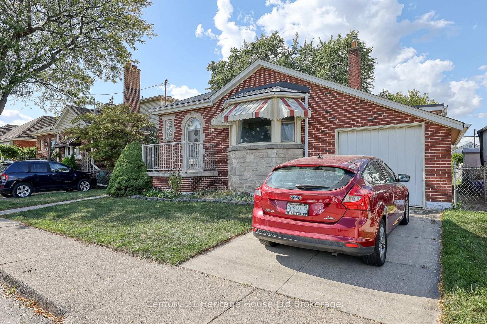 Photo 3 of 149 Strathearne Avenue, Hamilton, Homeside — HOMEH