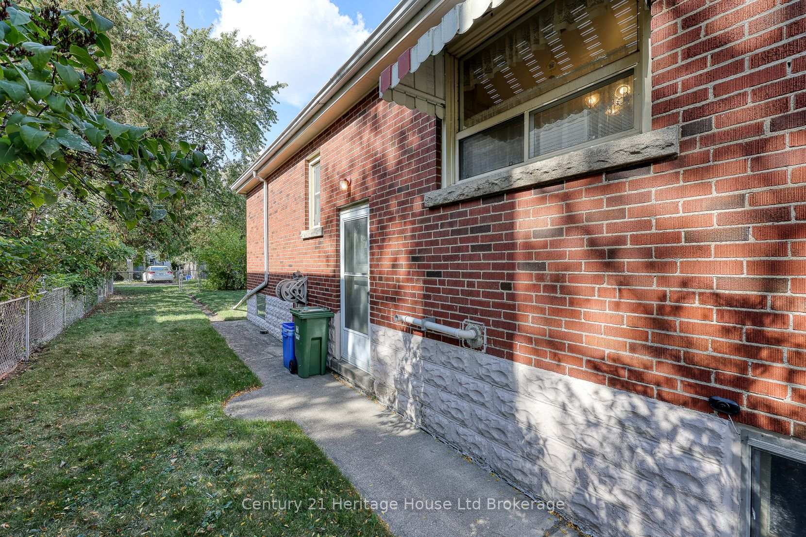 Photo 4 of 149 Strathearne Avenue, Hamilton, Homeside — HOMEH