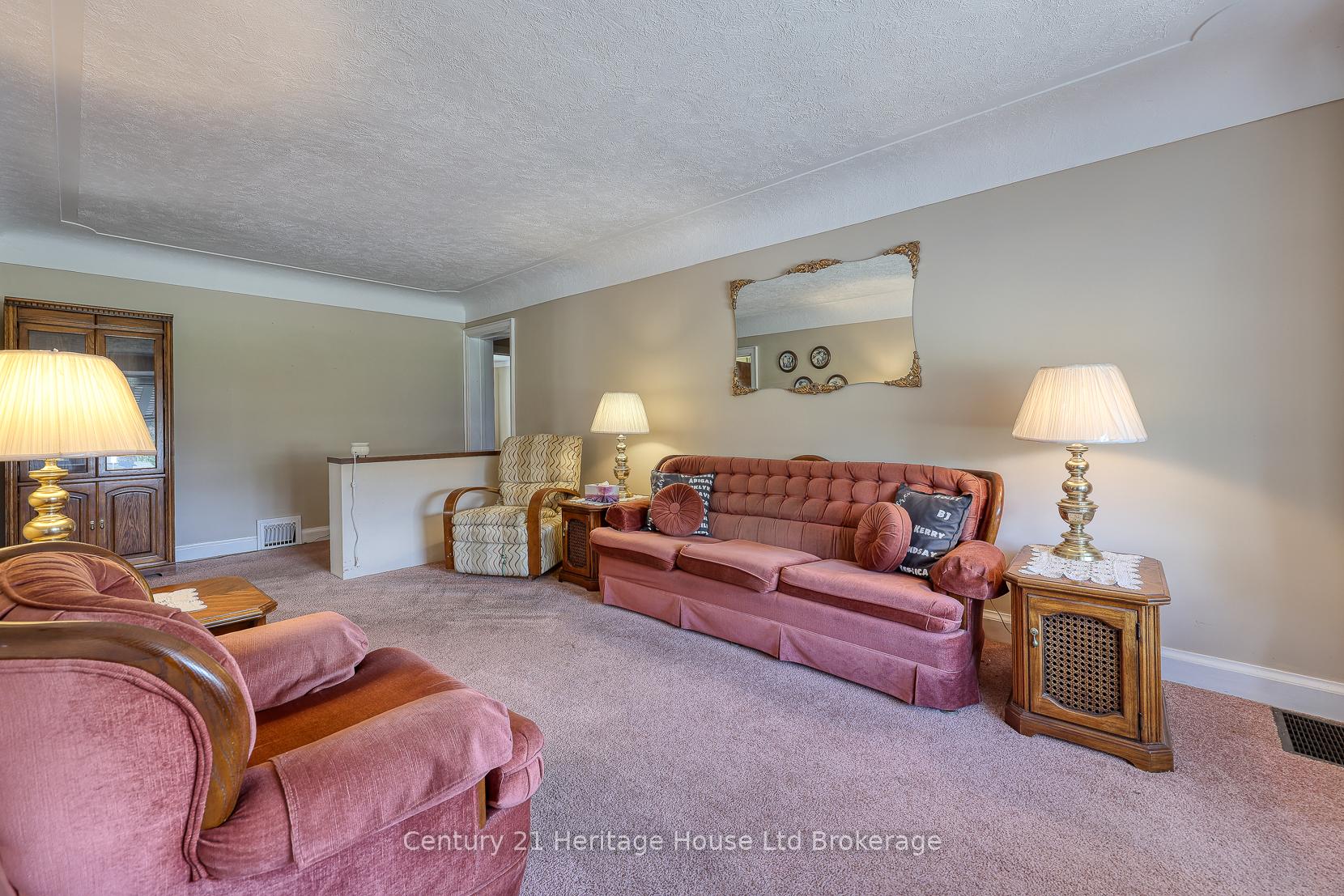 Photo 14 of 149 Strathearne Avenue, Hamilton, Homeside — HOMEH
