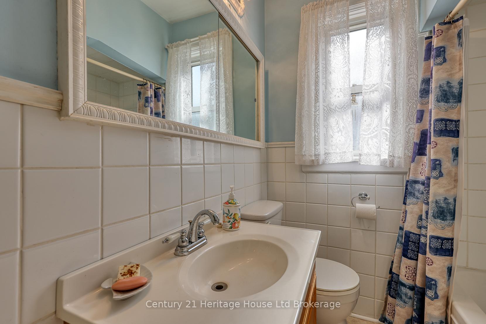 Photo 22 of 149 Strathearne Avenue, Hamilton, Homeside — HOMEH
