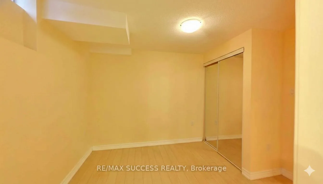 Photo 10 of 3974 Freeman Terrace S, Mississauga, Churchill Meadows — HOMEH