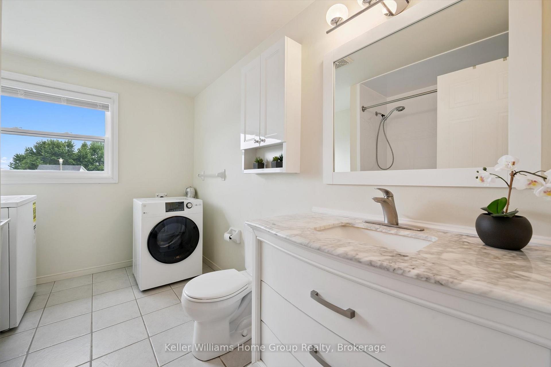 Photo 29 of 127 Moss Place, Guelph, Kortright West — HOMEH