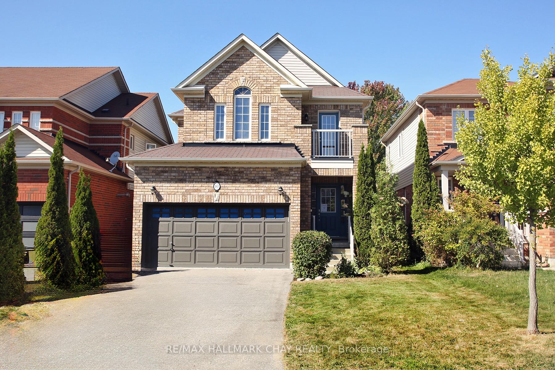 Photo 2 of 60 Bathgate Crescent, Clarington, Courtice — HOMEH