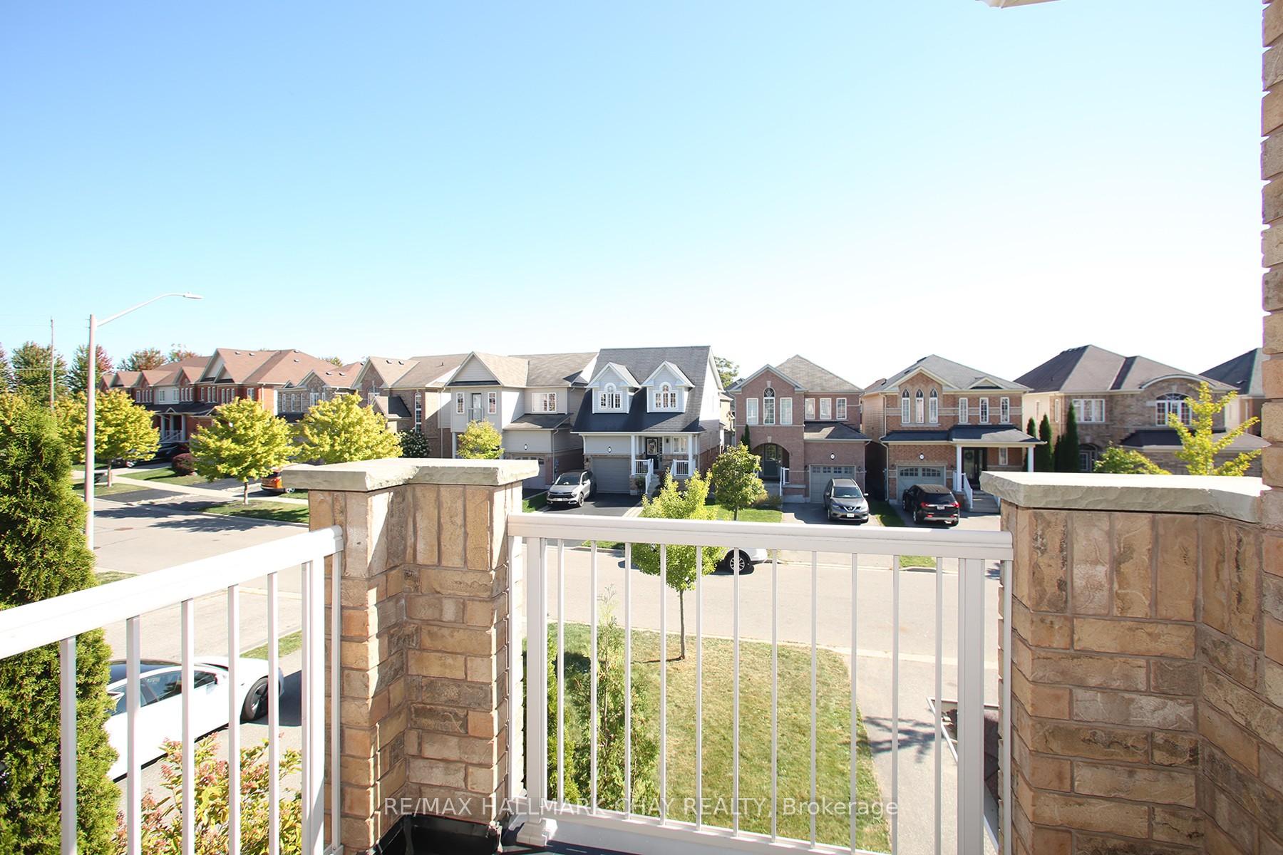 Photo 28 of 60 Bathgate Crescent, Clarington, Courtice — HOMEH