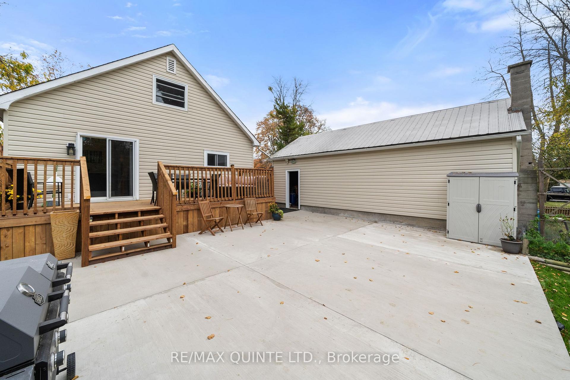 Photo 14 of 469 Ashley Street, Belleville, Thurlow Ward — HOMEH