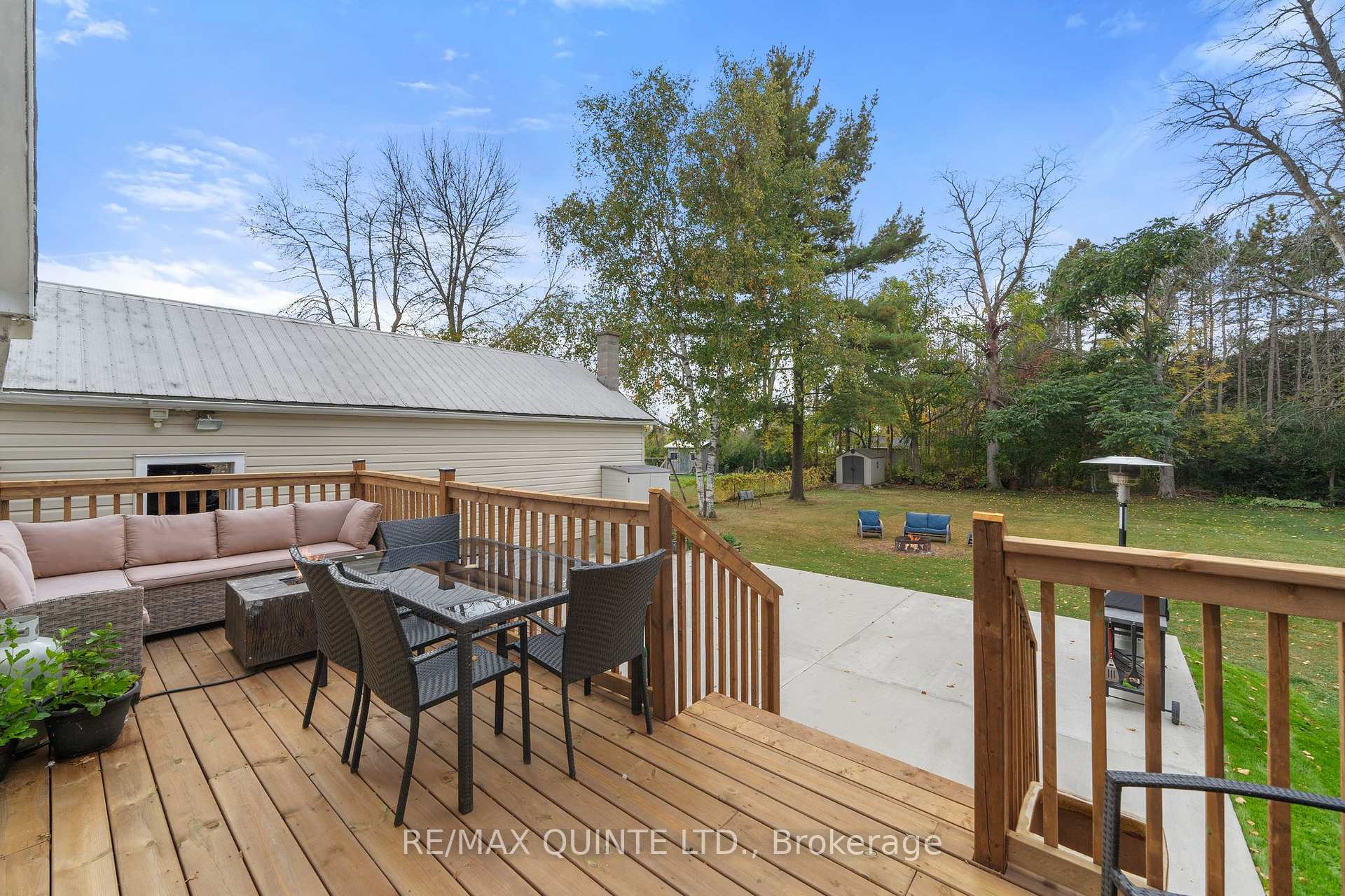 Photo 15 of 469 Ashley Street, Belleville, Thurlow Ward — HOMEH