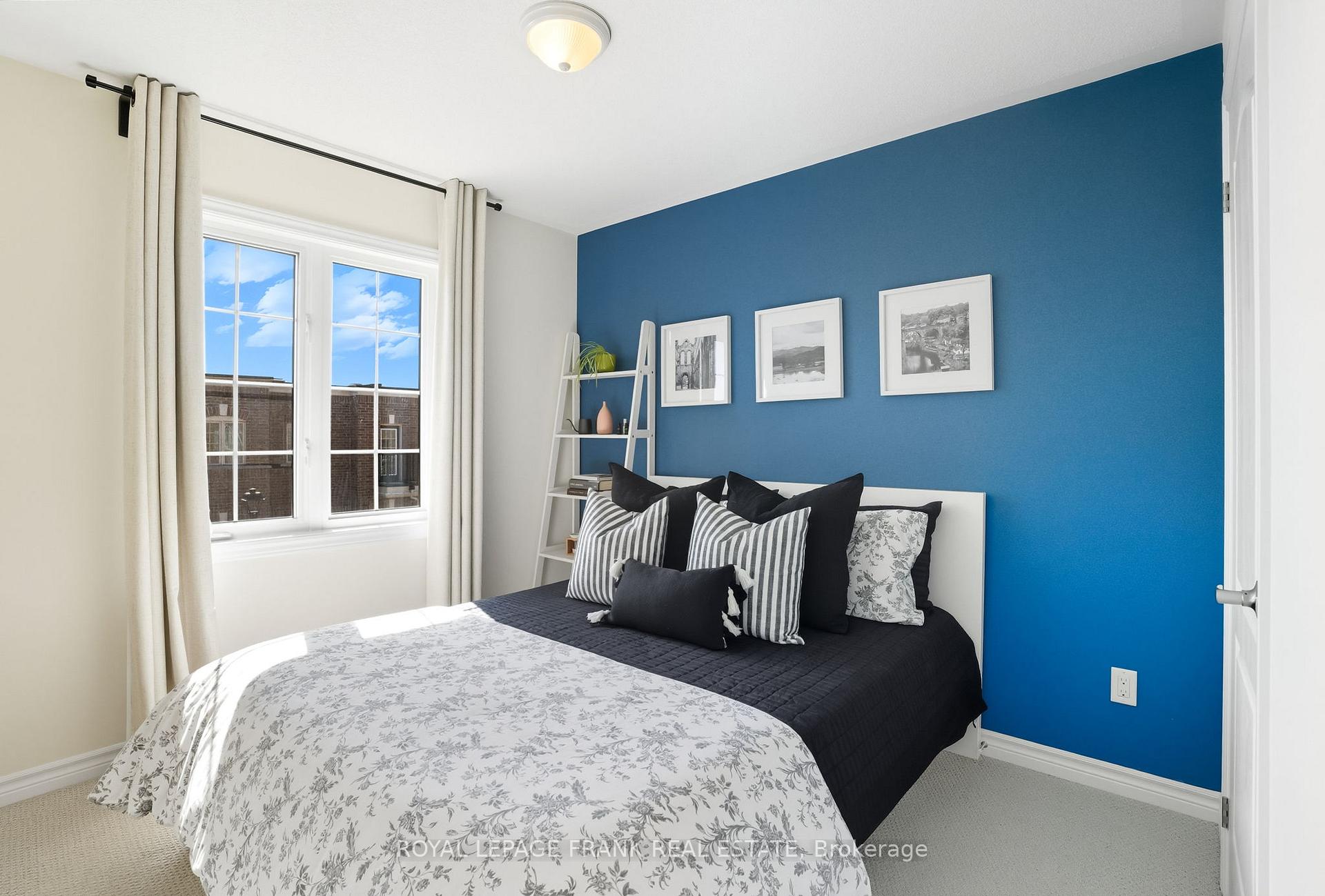 Photo 26 of 26 Ferris Square, Clarington, Courtice — HOMEH