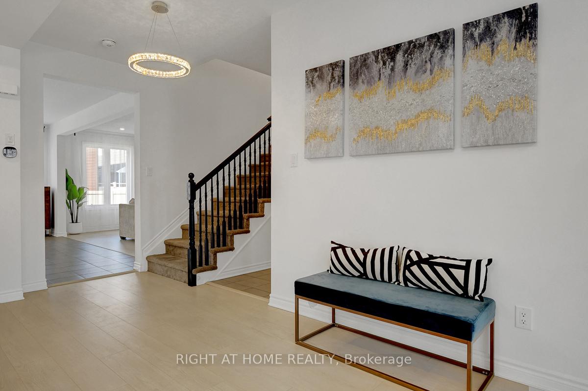 Photo 6 of 916 Nokomis Place, Ottawa, Barrhaven - Half Moon Bay — HOMEH