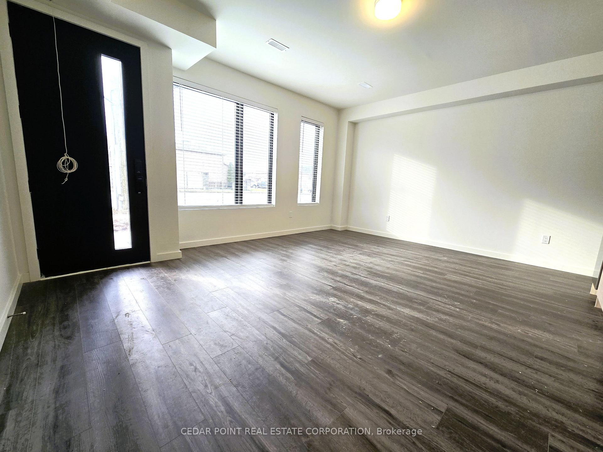 Photo 3 of Unit Main, 33 Rainwater Lane, Barrie, Holly — HOMEH