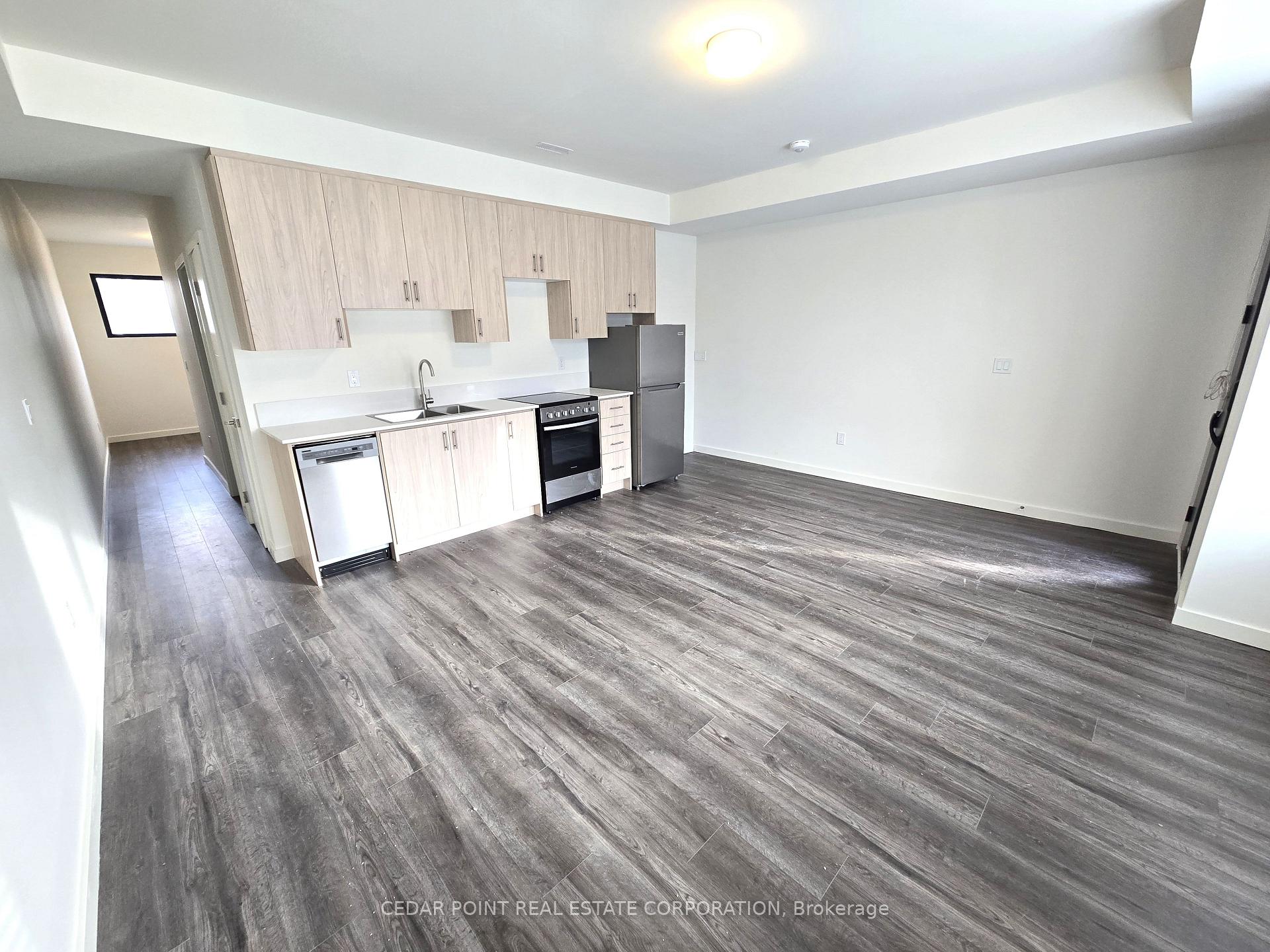 Photo 4 of Unit Main, 33 Rainwater Lane, Barrie, Holly — HOMEH
