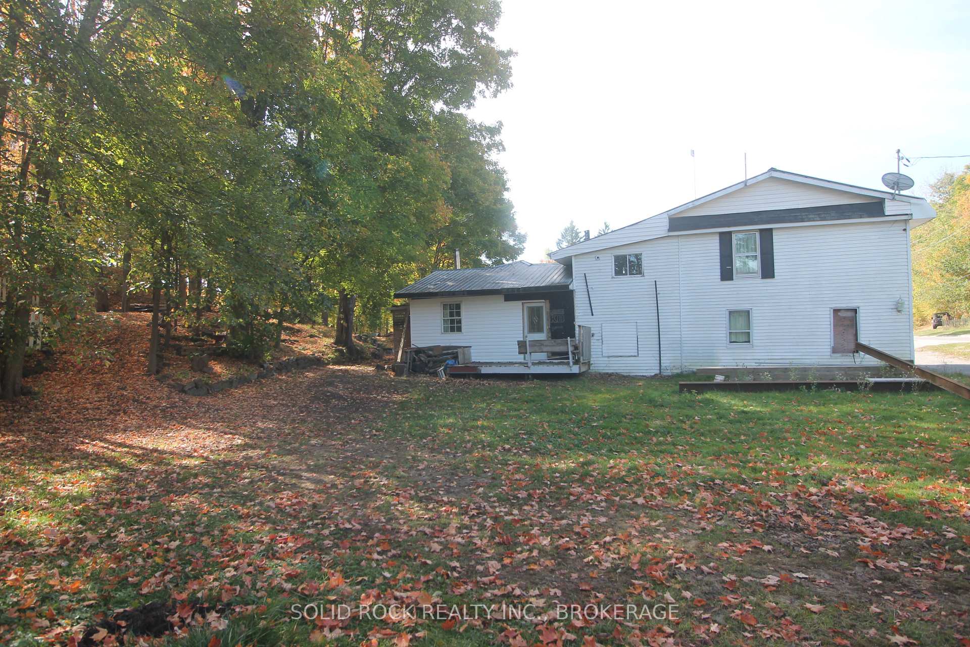 Photo 2 of 6140 Perth Road, Frontenac, Frontenac South — HOMEH