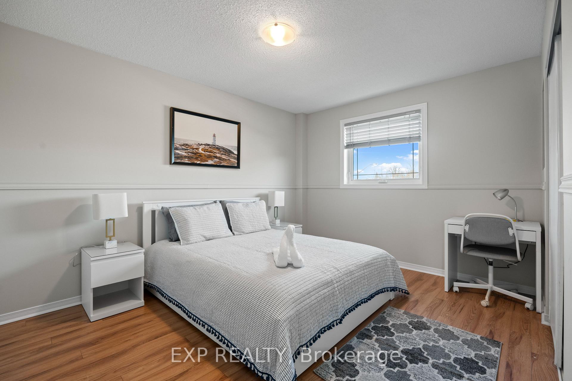 Photo 11 of 9 Waddington Crescent, Barrie, Holly — HOMEH