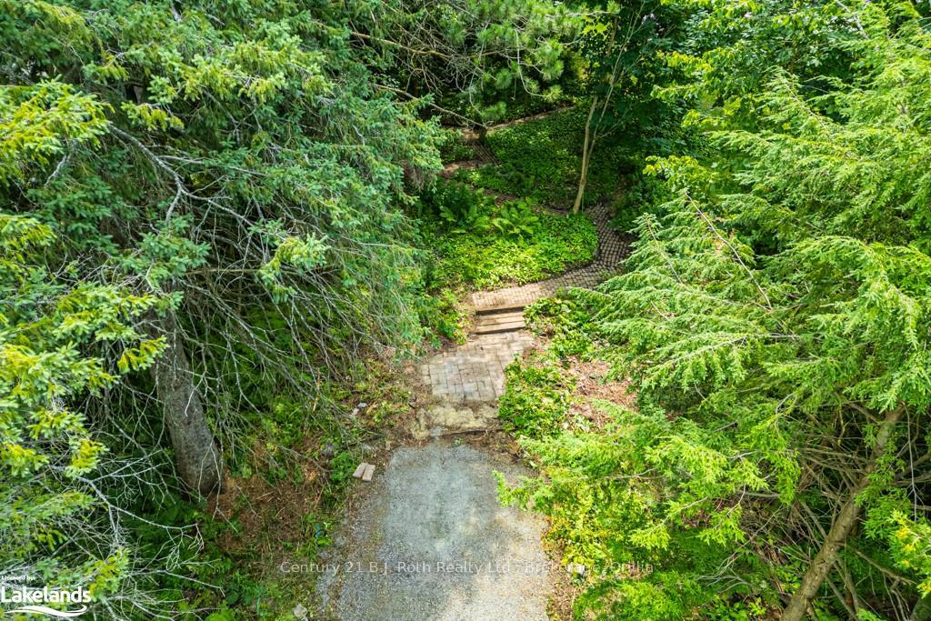 Photo 9 of 375 Lorne St Street, Gravenhurst, Muskoka (S) — HOMEH