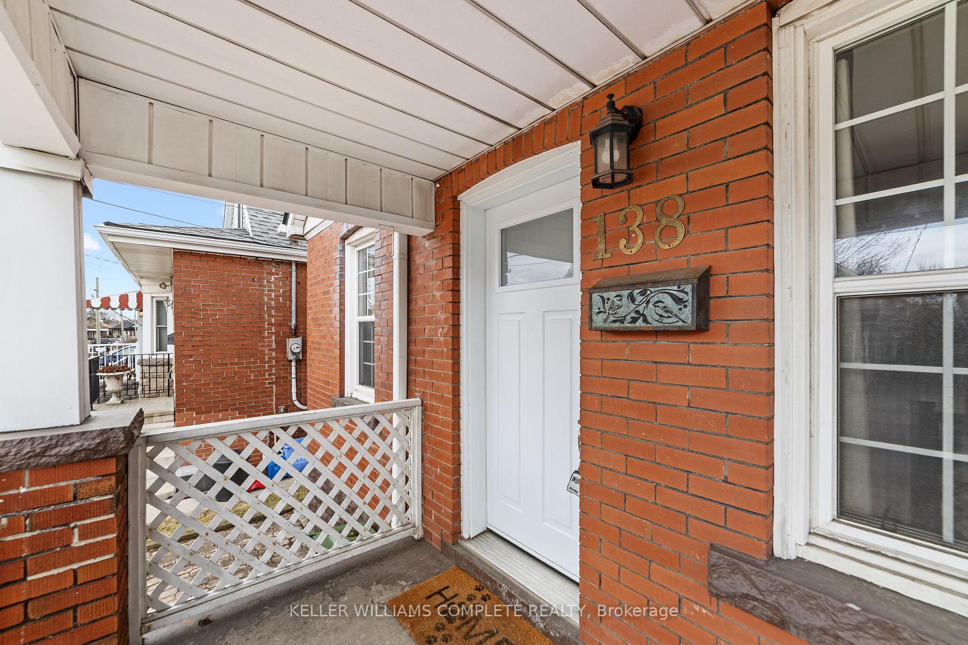 Photo 4 of 138 Albany Avenue, Hamilton, Homeside — HOMEH