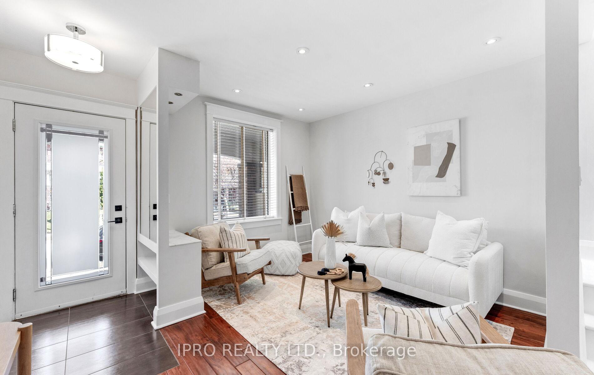 Photo 16 of 22 Lamb Avenue, Toronto, Greenwood-Coxwell — HOMEH