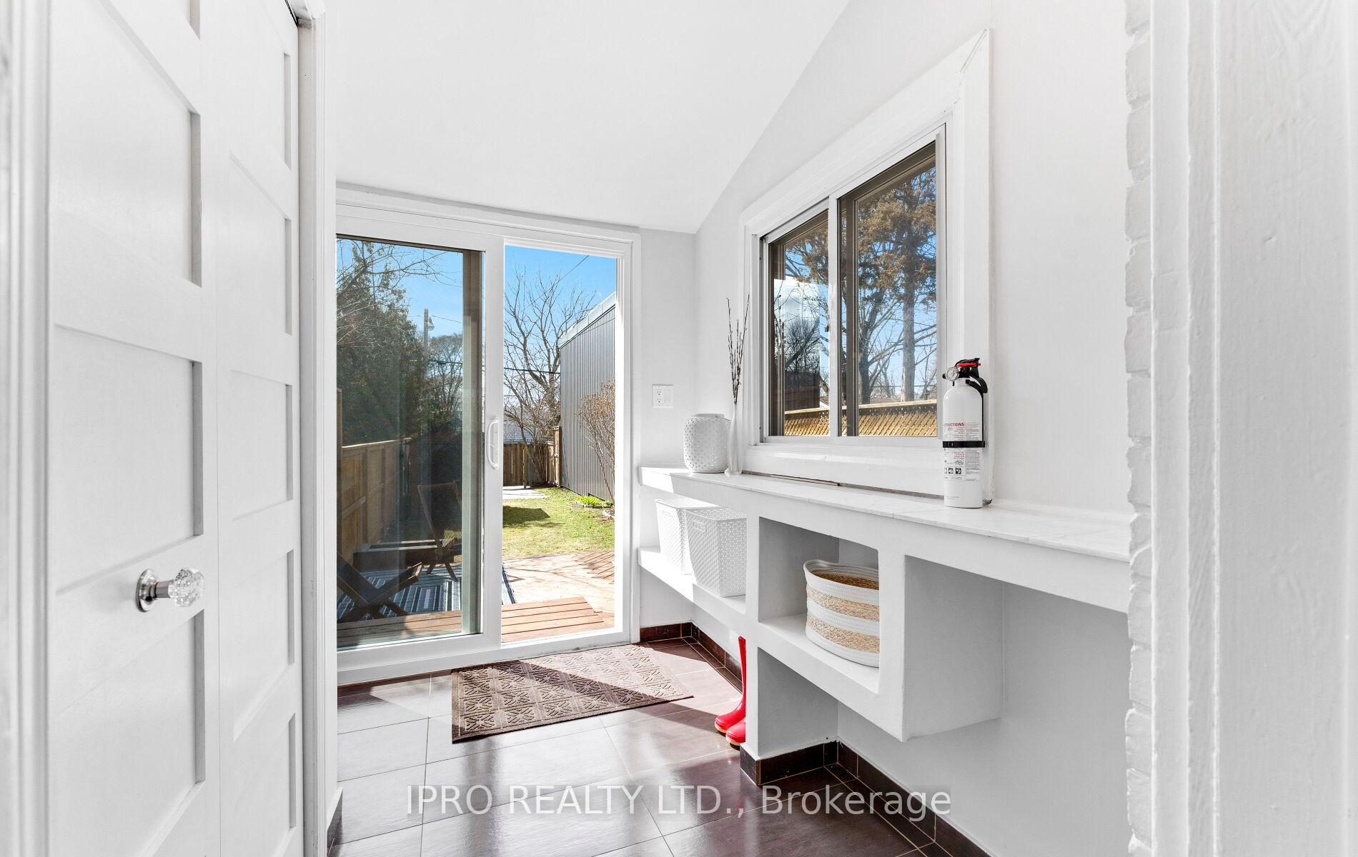 Photo 18 of 22 Lamb Avenue, Toronto, Greenwood-Coxwell — HOMEH