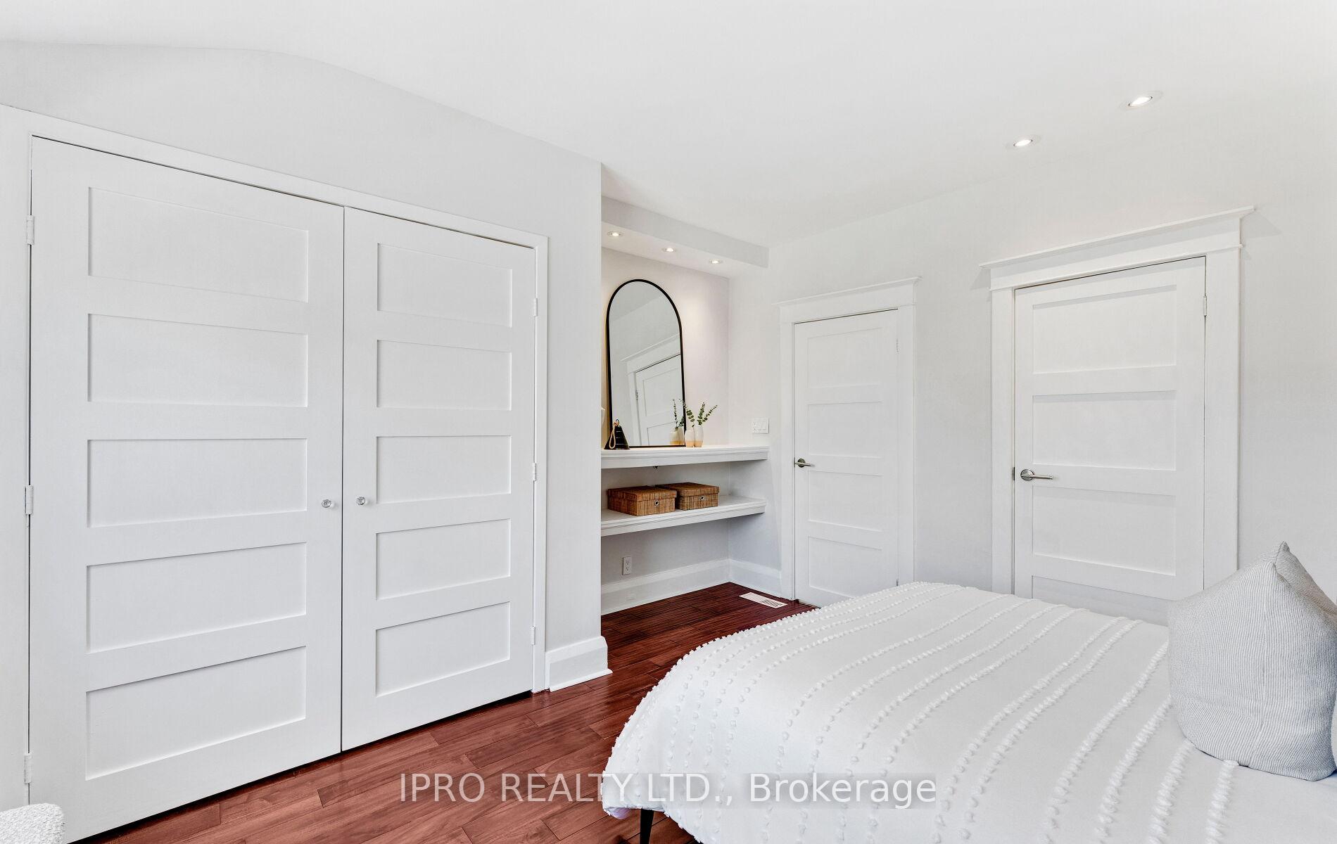 Photo 20 of 22 Lamb Avenue, Toronto, Greenwood-Coxwell — HOMEH