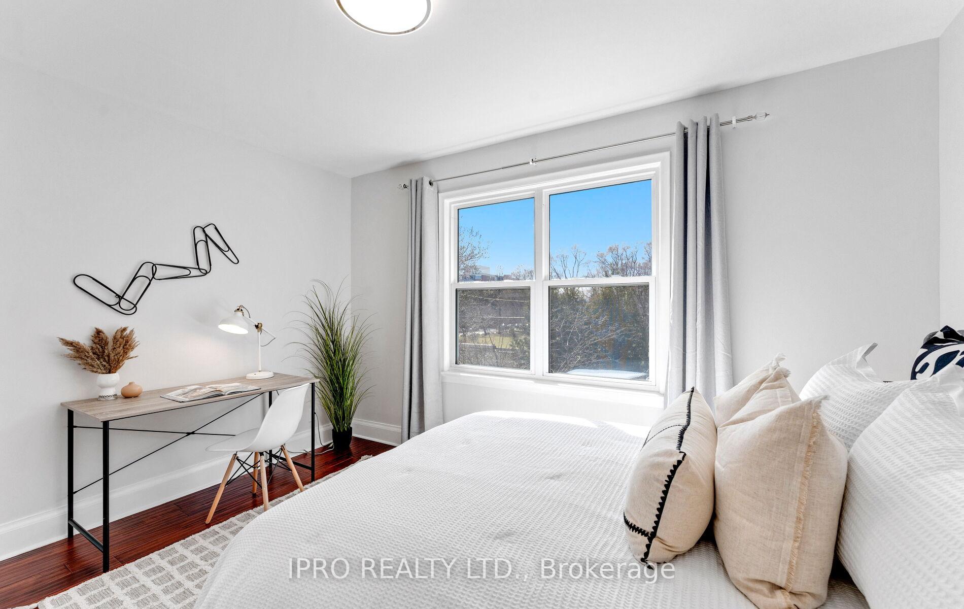 Photo 10 of 22 Lamb Avenue, Toronto, Greenwood-Coxwell — HOMEH
