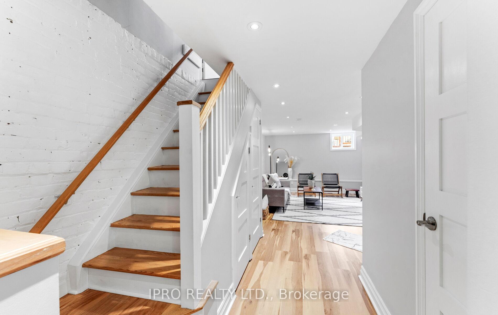 Photo 17 of 22 Lamb Avenue, Toronto, Greenwood-Coxwell — HOMEH