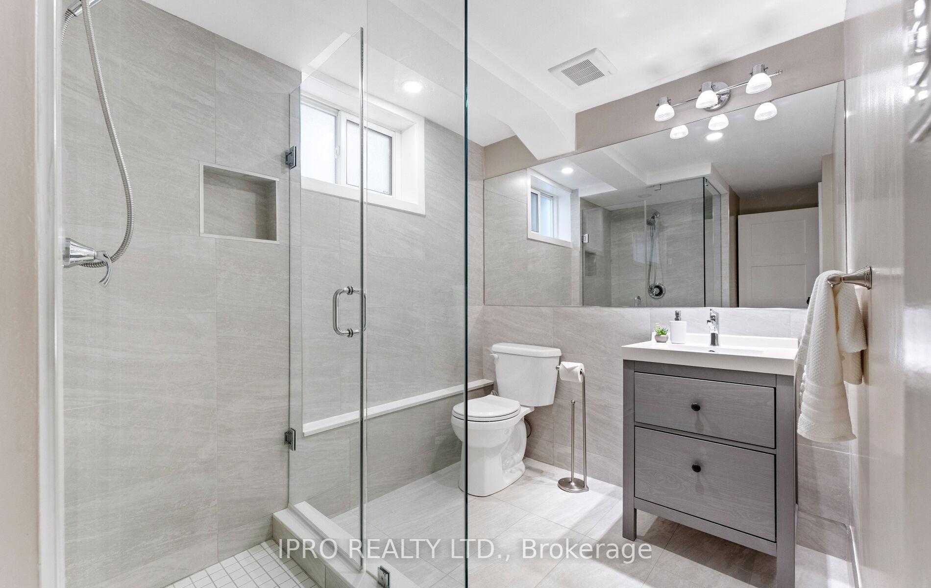 Photo 14 of 22 Lamb Avenue, Toronto, Greenwood-Coxwell — HOMEH