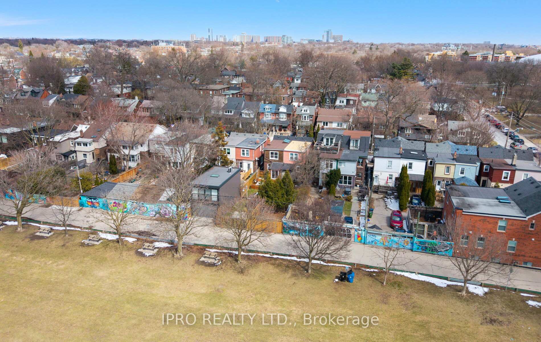 Photo 31 of 22 Lamb Avenue, Toronto, Greenwood-Coxwell — HOMEH