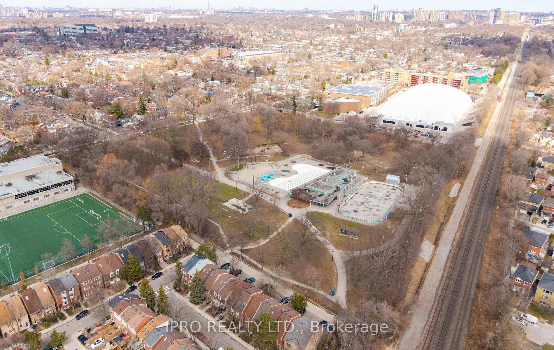 Photo 43 of 22 Lamb Avenue, Toronto, Greenwood-Coxwell — HOMEH