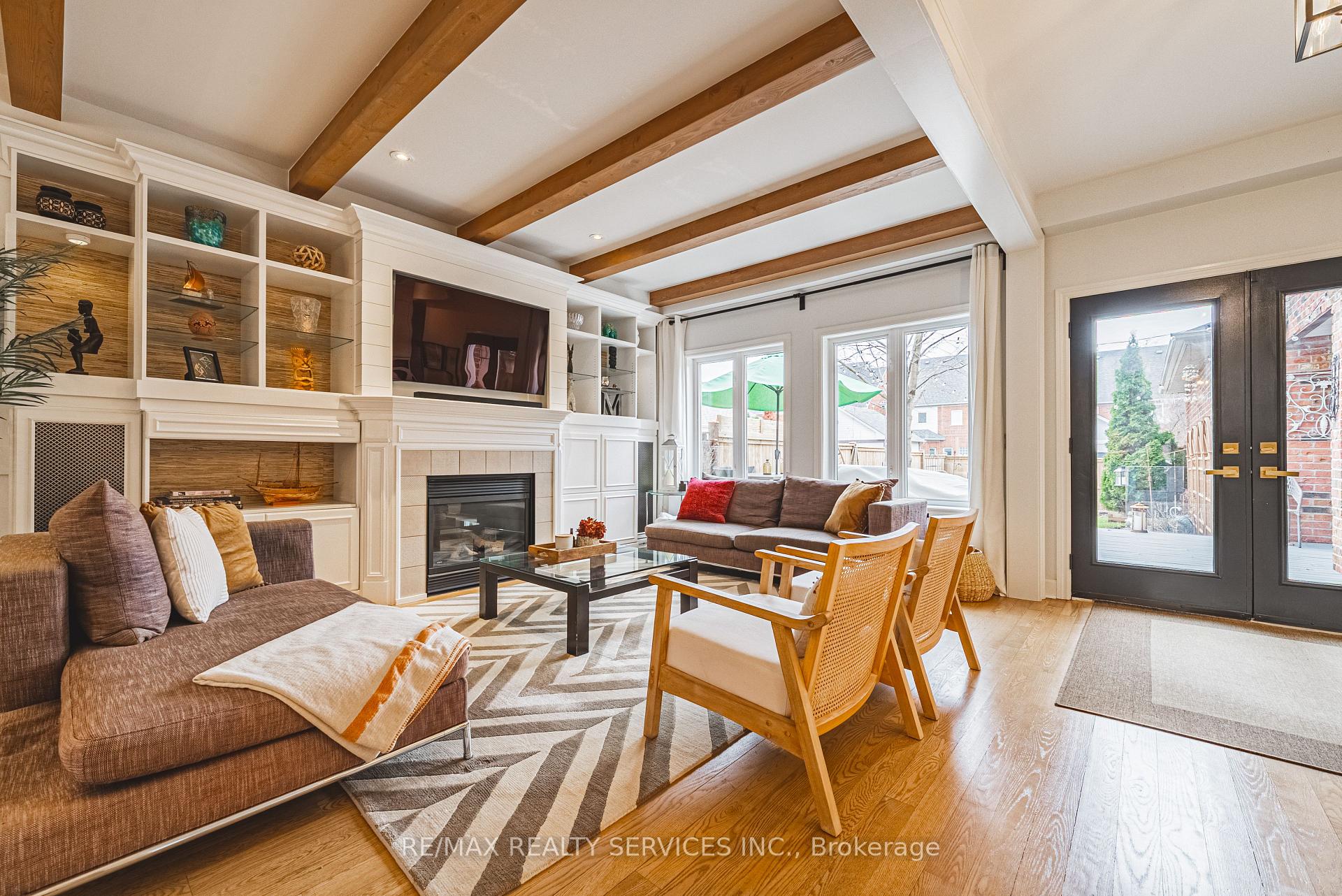 Photo 4 of 21 Muirfield Trail, Markham, Angus Glen — HOMEH