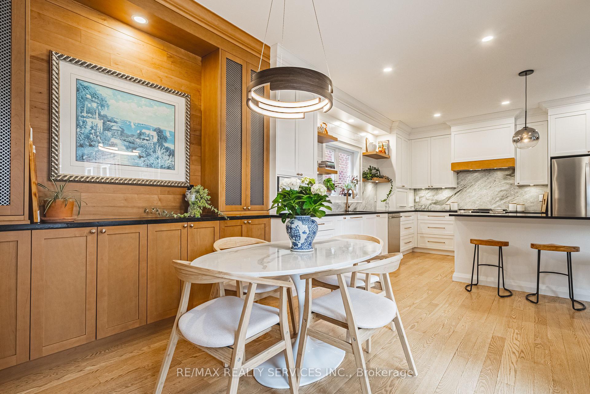 Photo 15 of 21 Muirfield Trail, Markham, Angus Glen — HOMEH