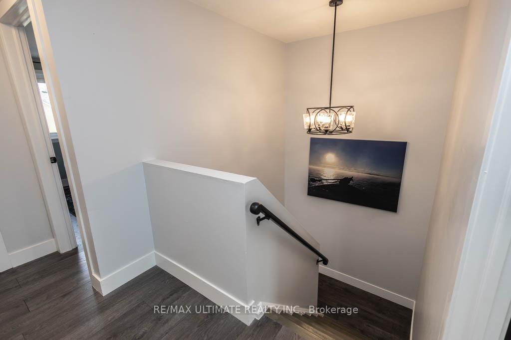 Photo 10 of 471 Neptune Court, Oshawa, Lakeview — HOMEH