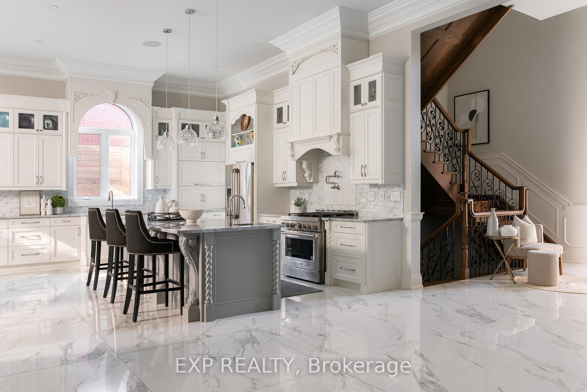 Photo 4 of 908 Bishop Place, Hamilton, Ancaster — HOMEH