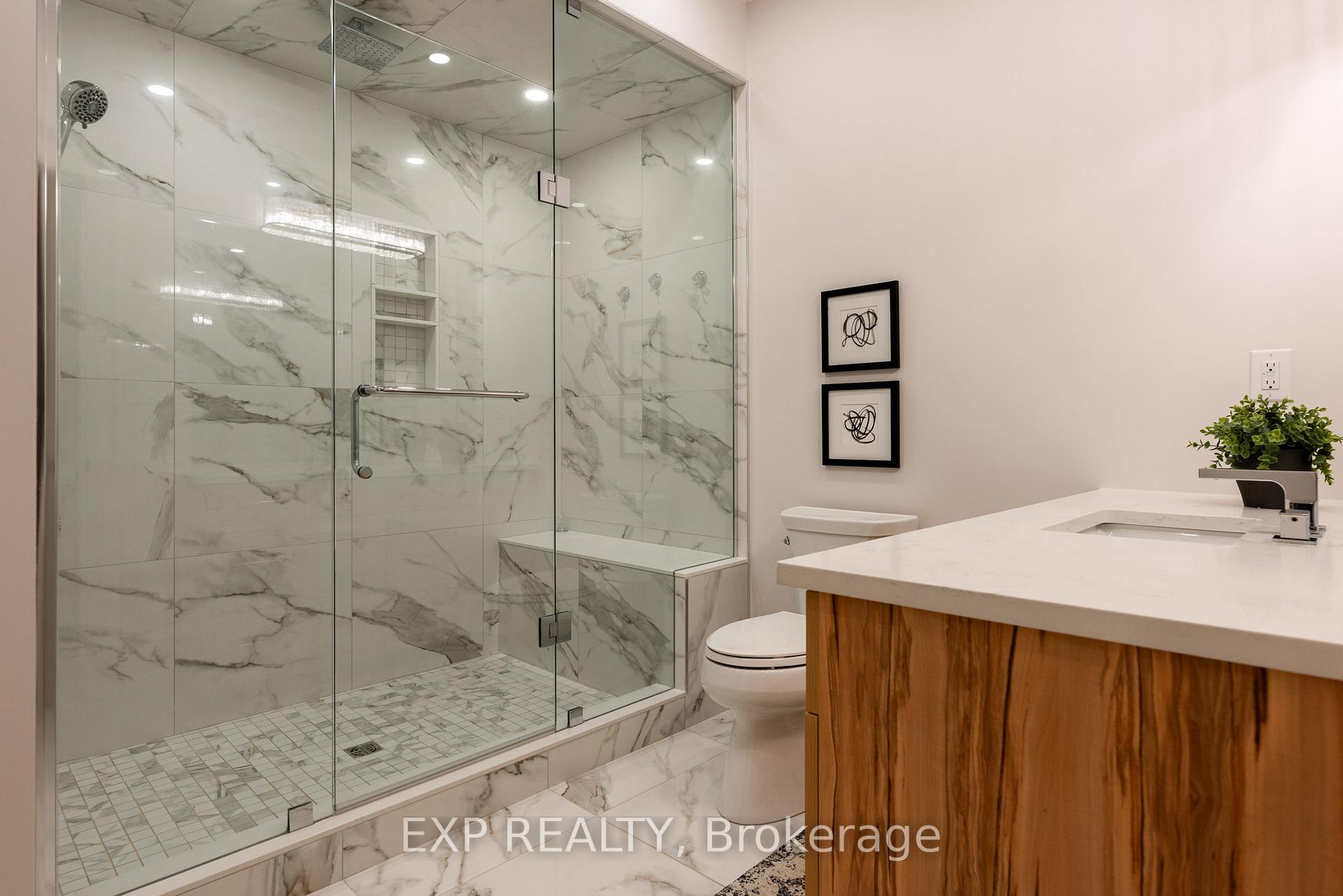 Photo 17 of 908 Bishop Place, Hamilton, Ancaster — HOMEH
