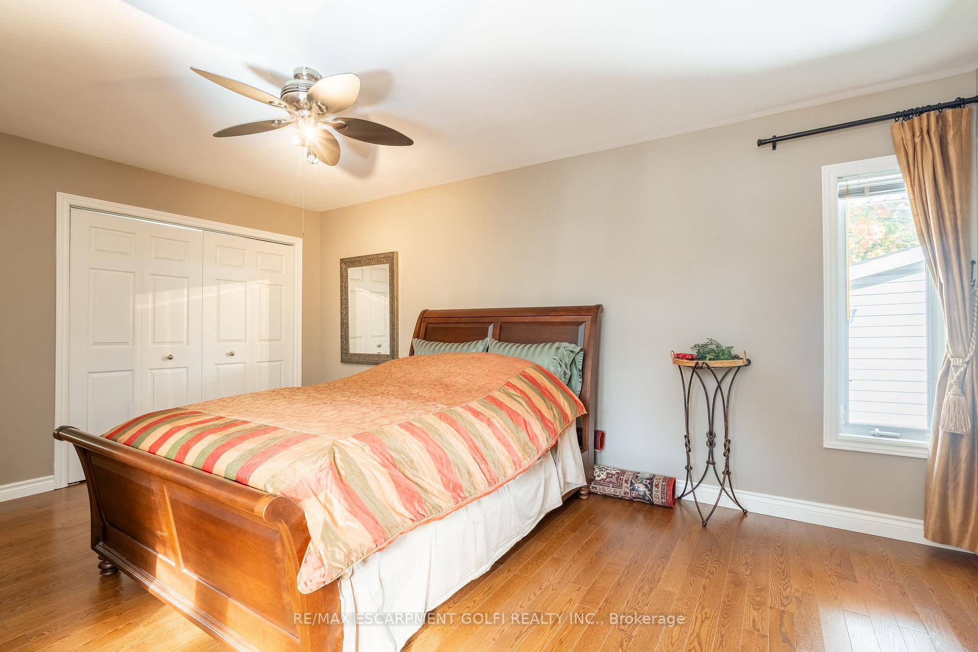 Photo 19 of 72 Richlieu Drive, St. Catharines, Bunting/Linwell — HOMEH
