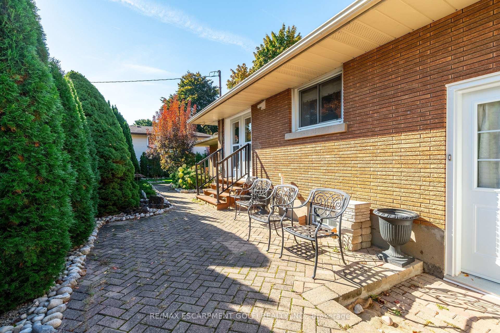 Photo 25 of 72 Richlieu Drive, St. Catharines, Bunting/Linwell — HOMEH