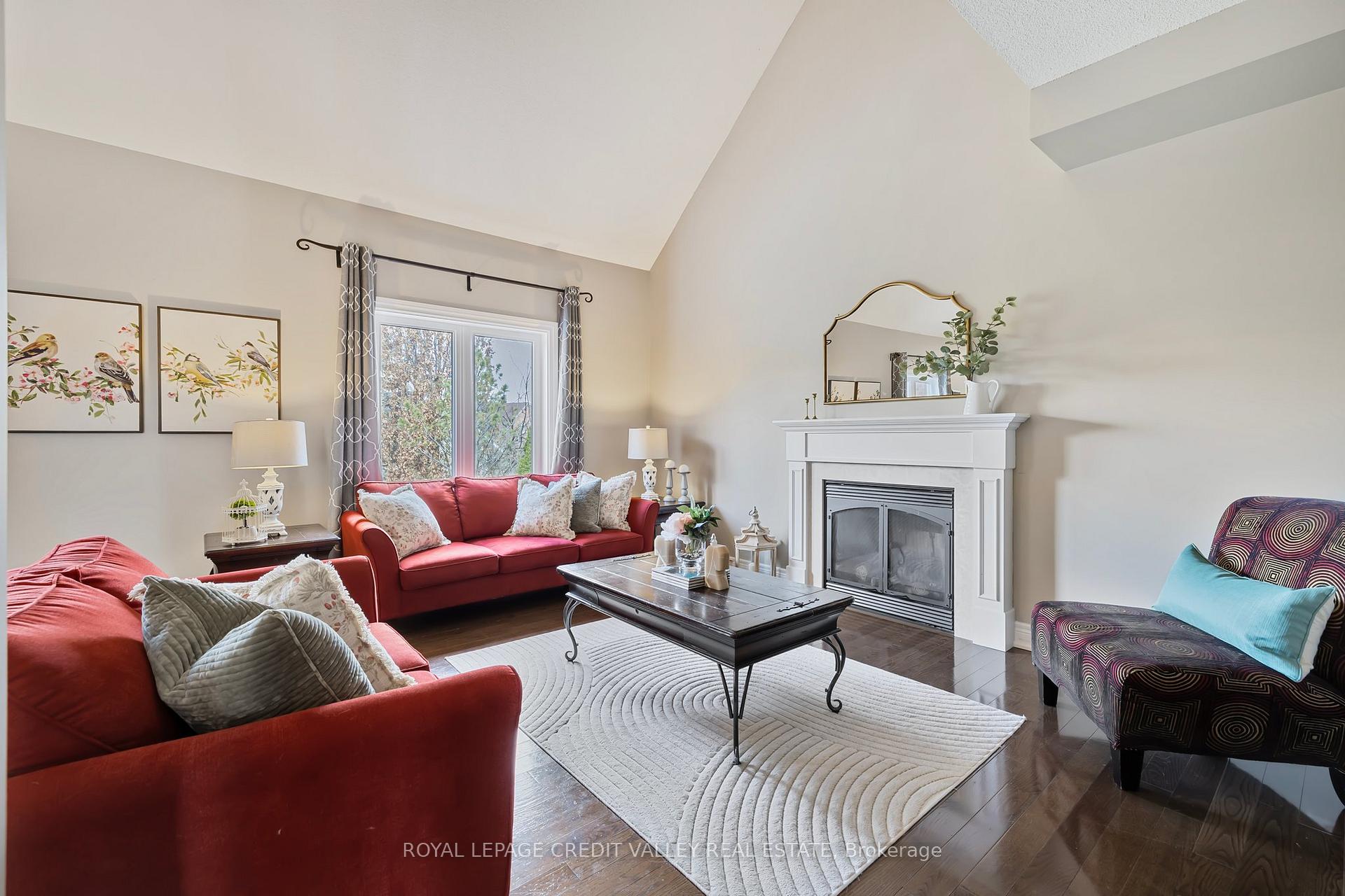 Photo 9 of 69 North Riverdale Drive, Caledon, Inglewood — HOMEH