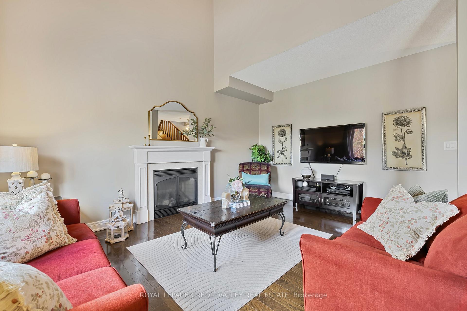 Photo 7 of 69 North Riverdale Drive, Caledon, Inglewood — HOMEH