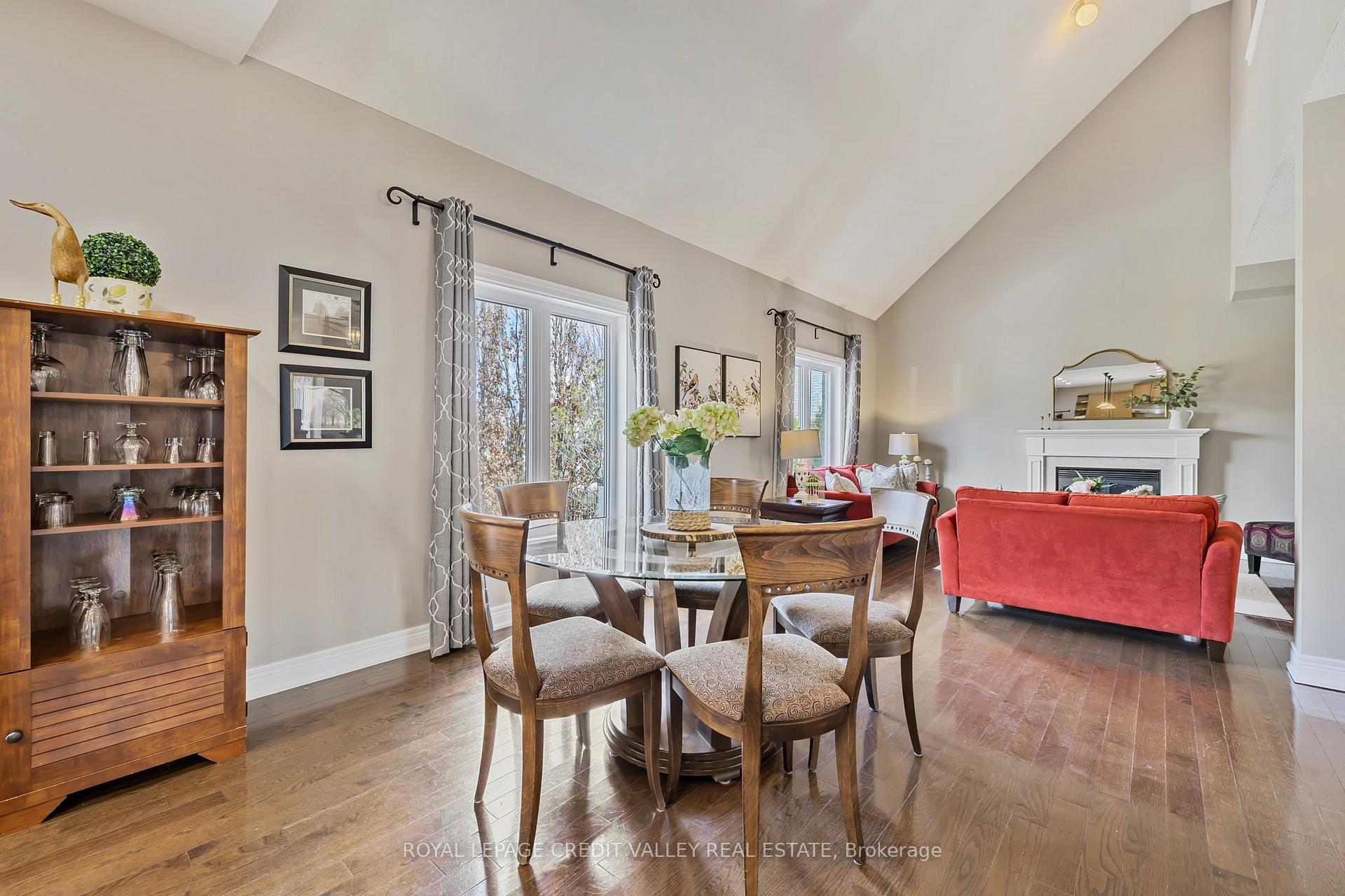 Photo 3 of 69 North Riverdale Drive, Caledon, Inglewood — HOMEH