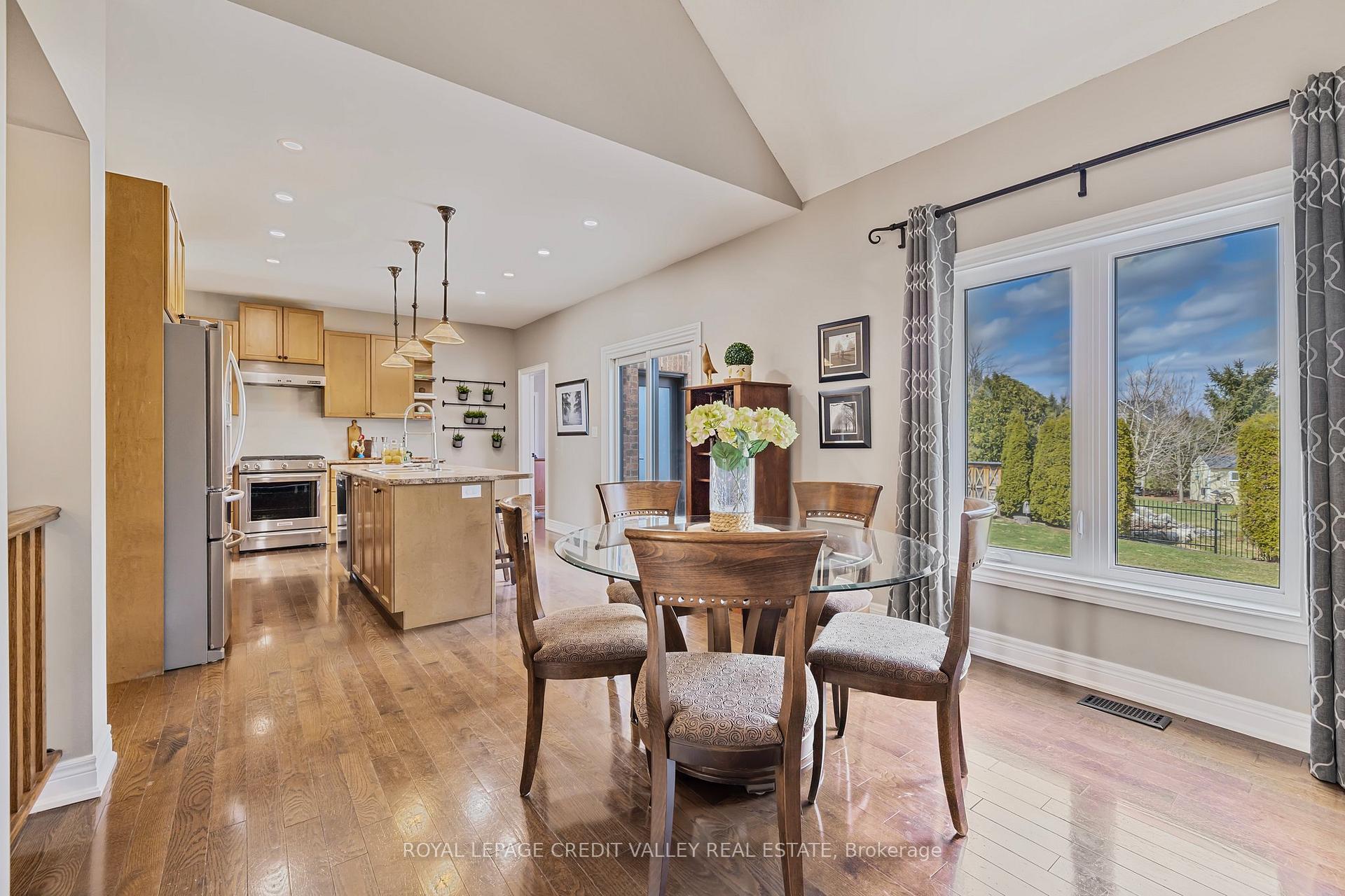 Photo 17 of 69 North Riverdale Drive, Caledon, Inglewood — HOMEH