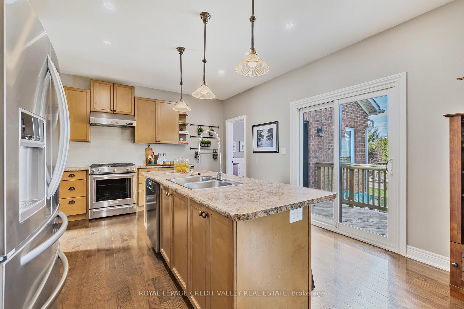 Photo 12 of 69 North Riverdale Drive, Caledon, Inglewood — HOMEH