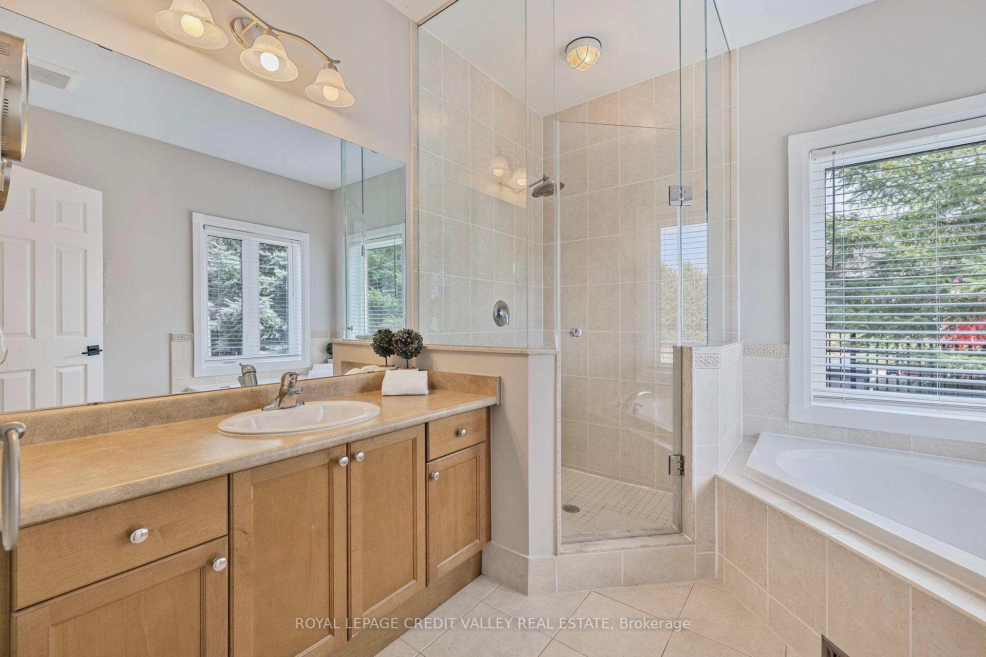 Photo 25 of 69 North Riverdale Drive, Caledon, Inglewood — HOMEH