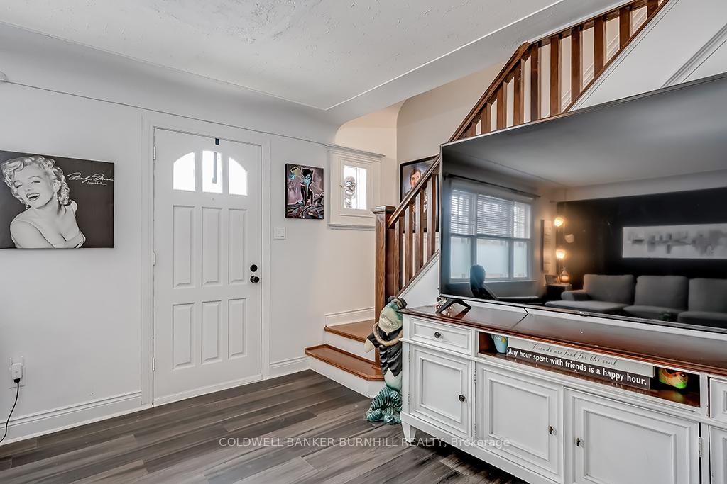 Photo 12 of 519 Roxborough Avenue, Hamilton, Homeside — HOMEH