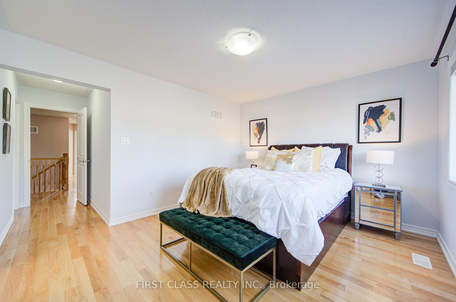 Photo 25 of 126 Cornwall Drive, Markham, Cornell — HOMEH