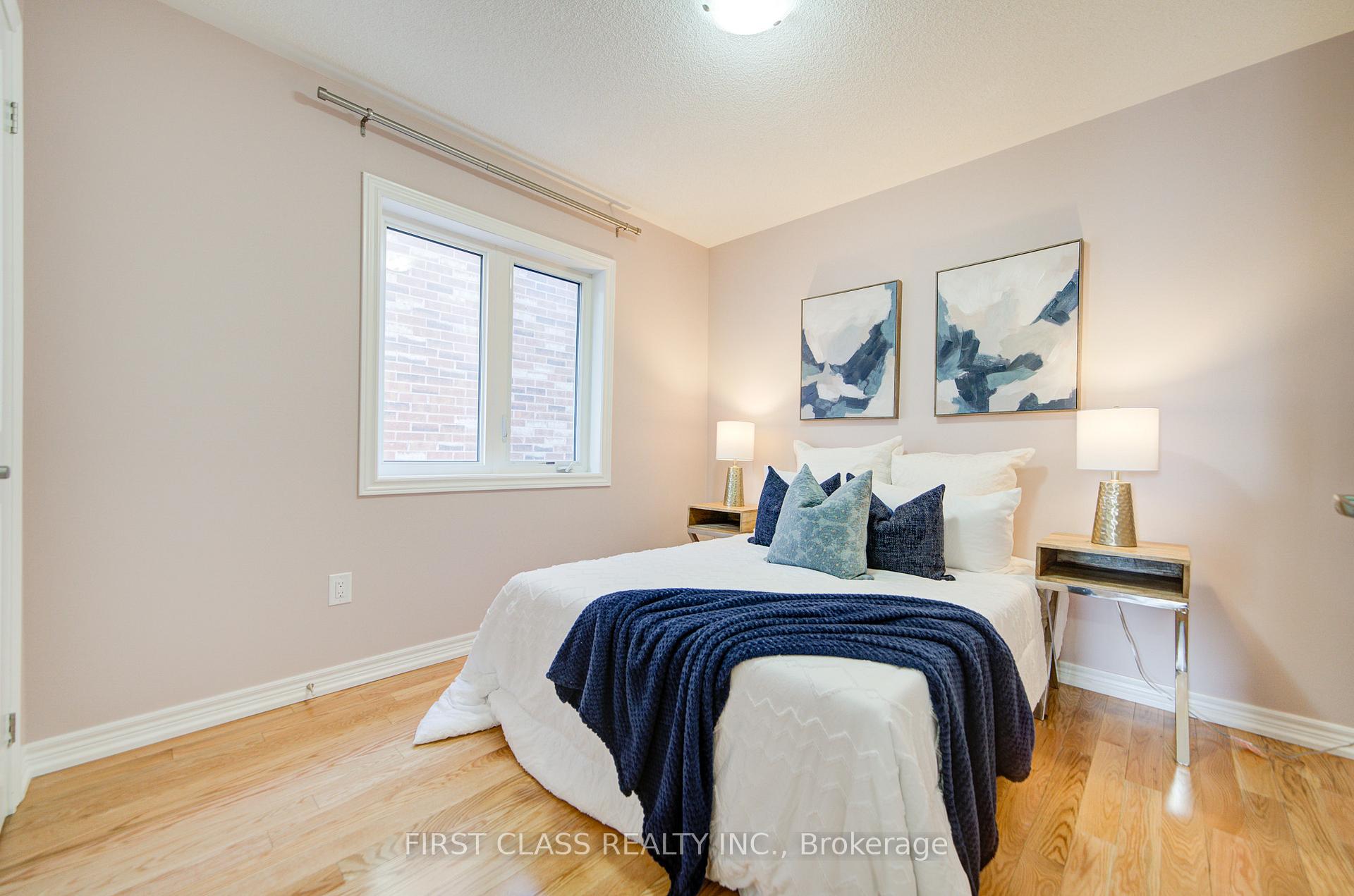 Photo 35 of 126 Cornwall Drive, Markham, Cornell — HOMEH