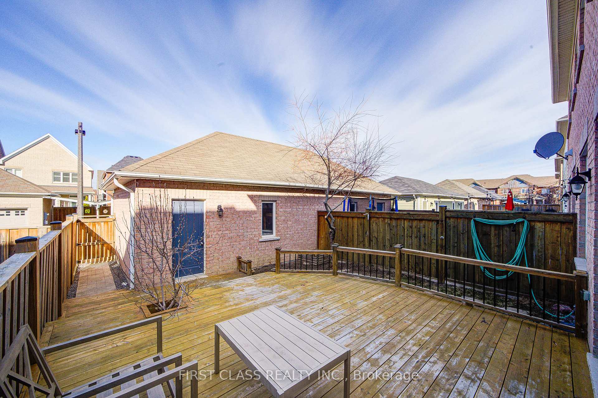 Photo 14 of 126 Cornwall Drive, Markham, Cornell — HOMEH