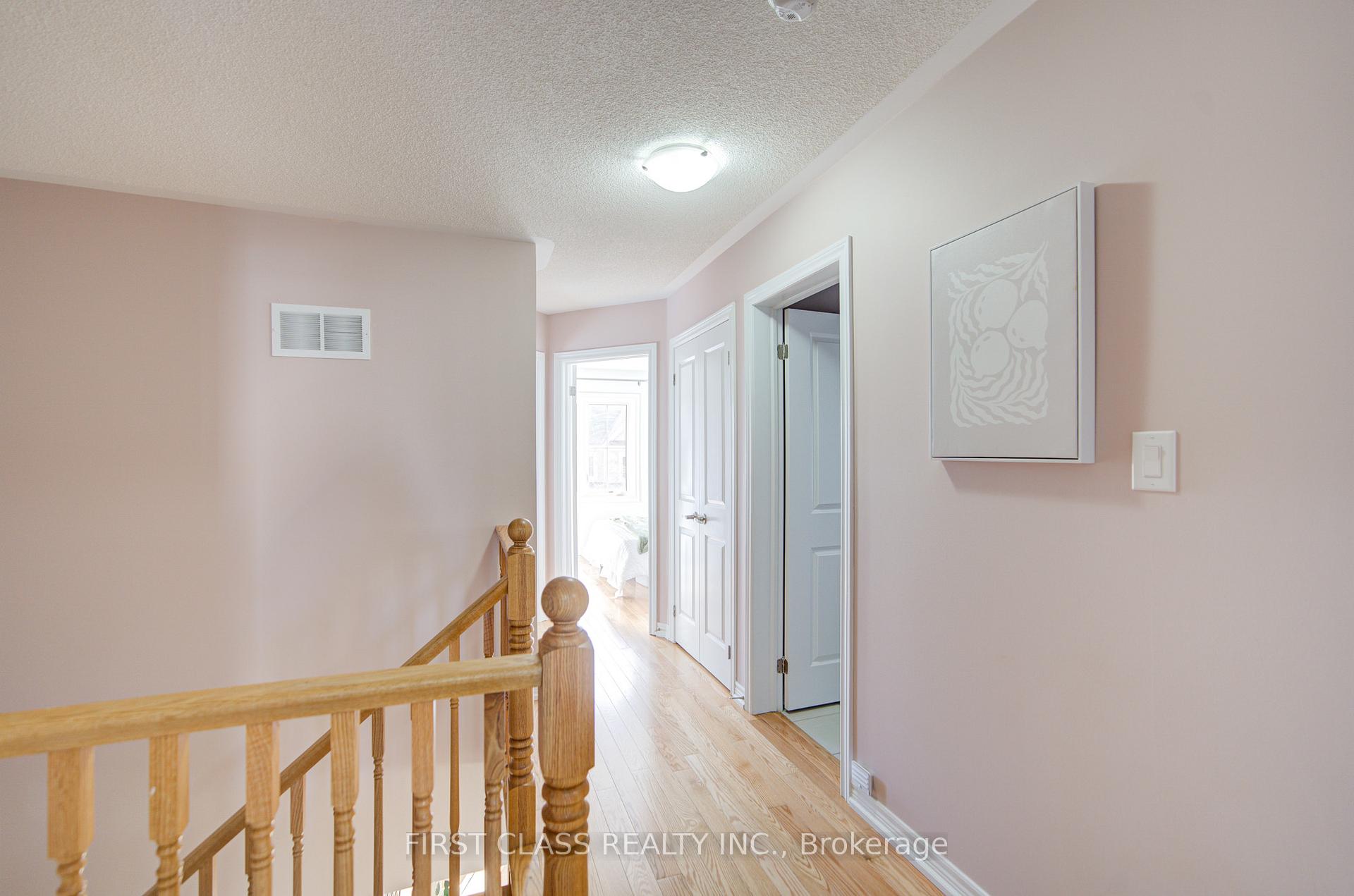 Photo 19 of 126 Cornwall Drive, Markham, Cornell — HOMEH