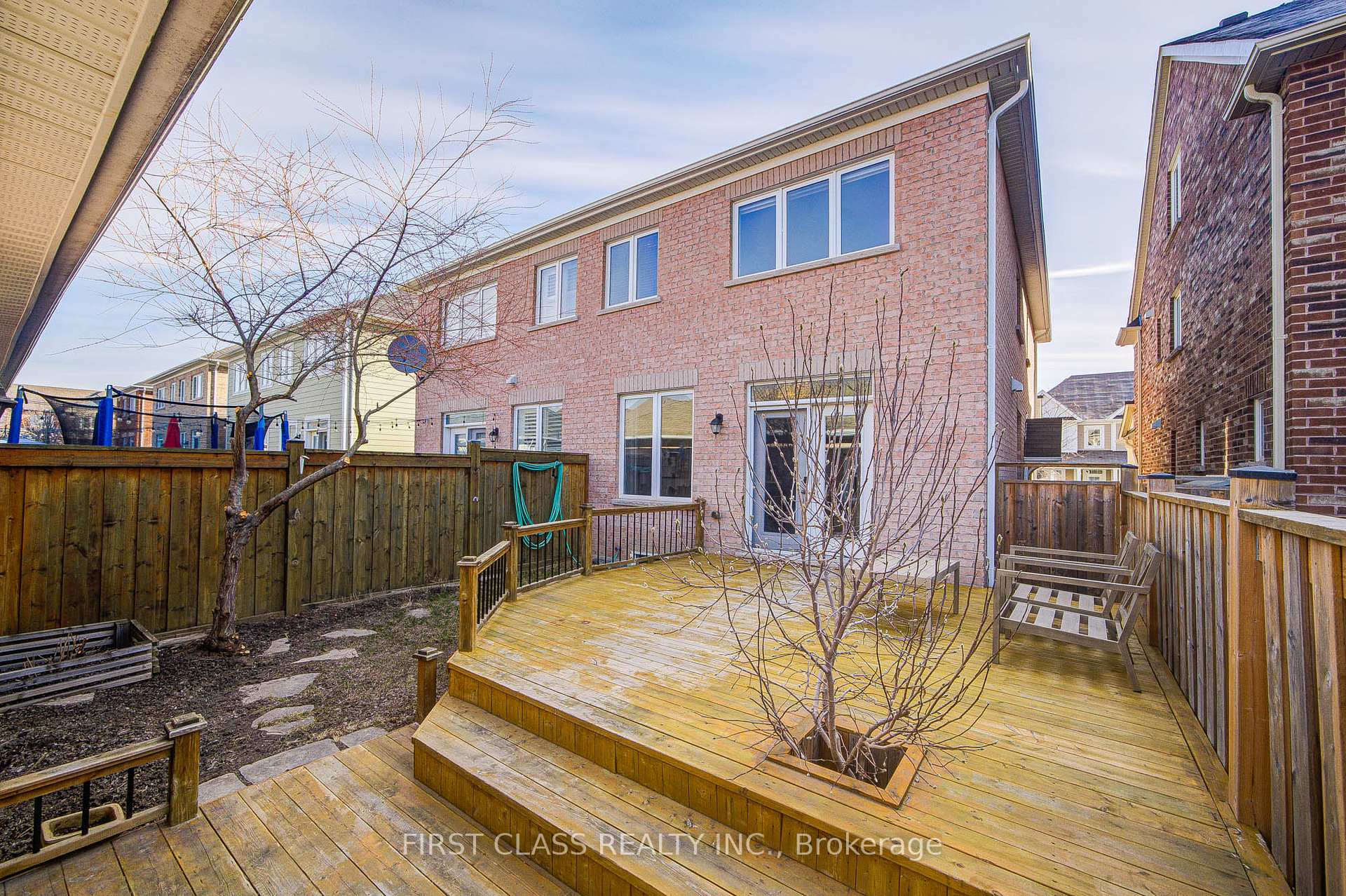 Photo 36 of 126 Cornwall Drive, Markham, Cornell — HOMEH