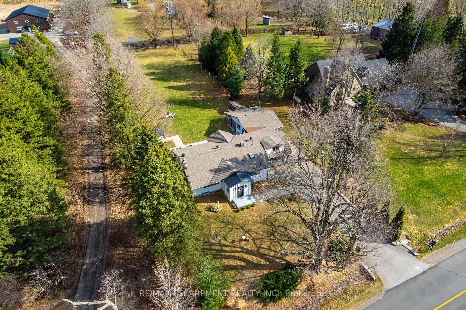 Photo 6 of 88 Concession 7 Road E, Hamilton, Rural Flamborough — HOMEH