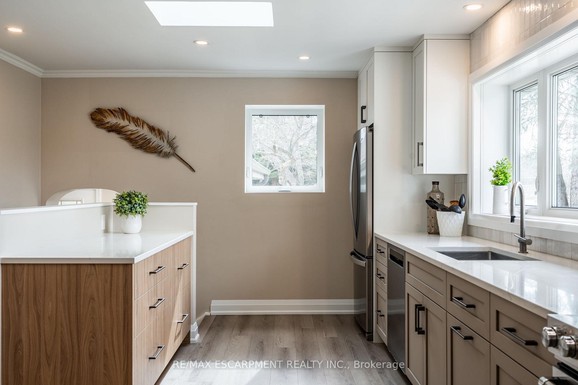 Photo 9 of 88 Concession 7 Road E, Hamilton, Rural Flamborough — HOMEH